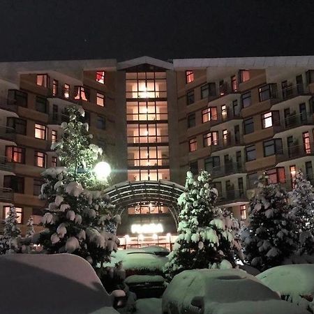 בורובץ Flora Apartment 612A מראה חיצוני תמונה